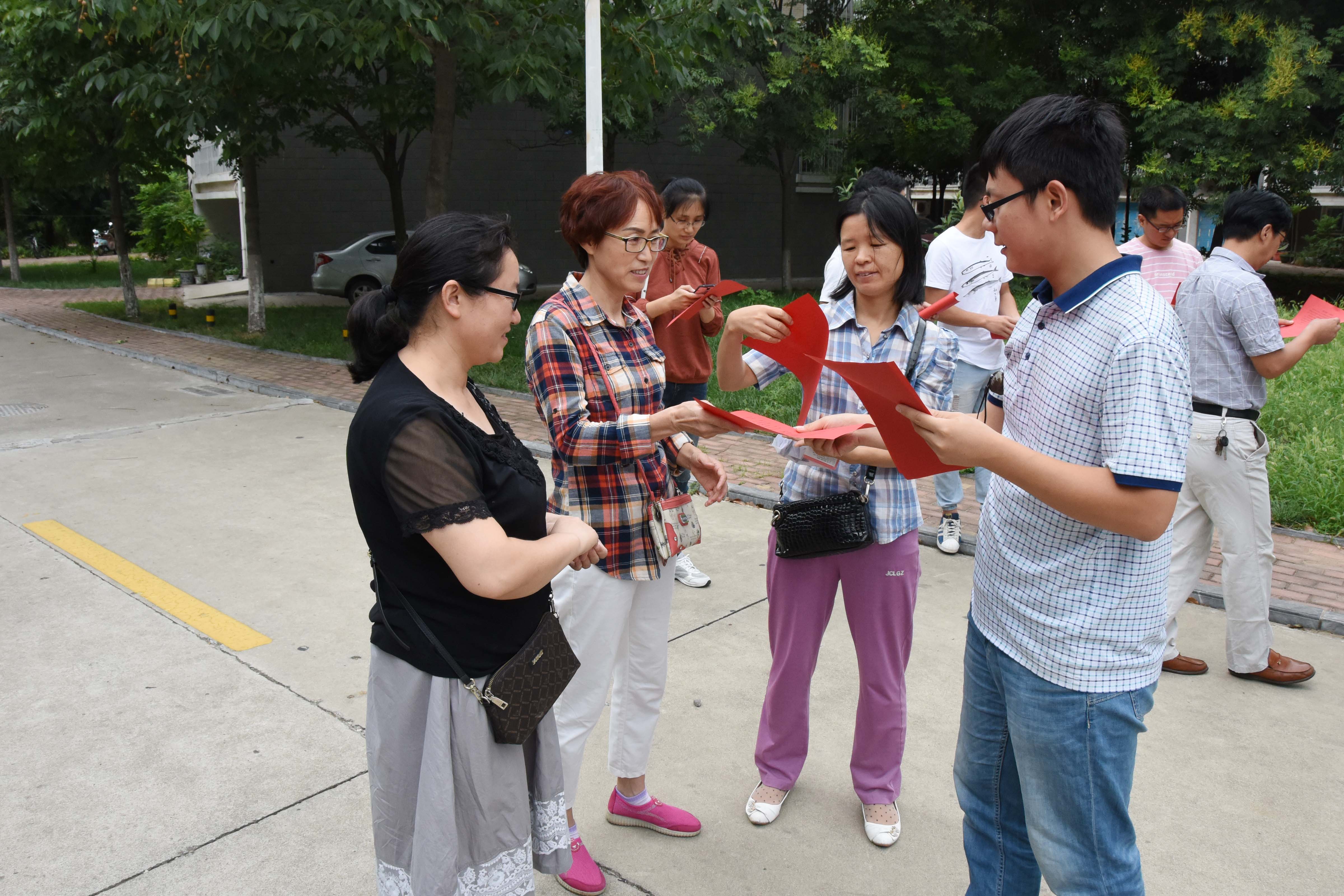 2分发移风易俗宣传页.jpg
